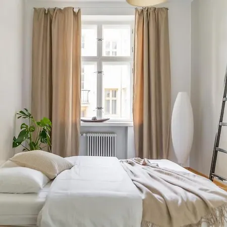 Apartamento 2 Bedroom In Ullanlinna *