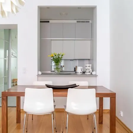 Apartamento 2 Bedroom In Ullanlinna Helsínquia